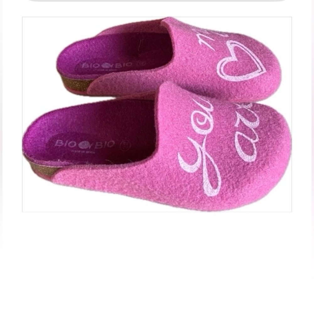 Bio kids clog size 1- 1.5.